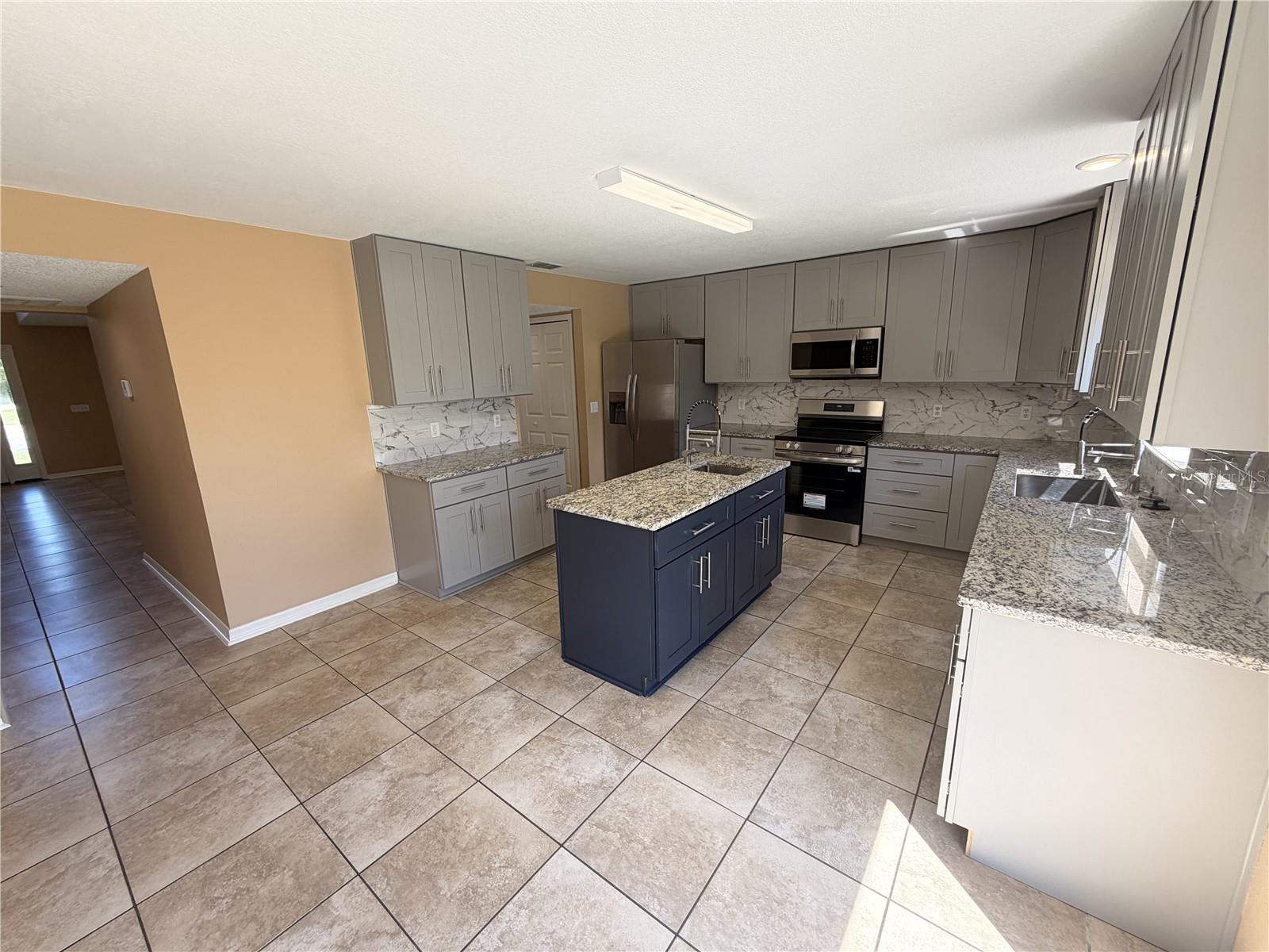 PALM COAST SECTION 24 - Residential Lease