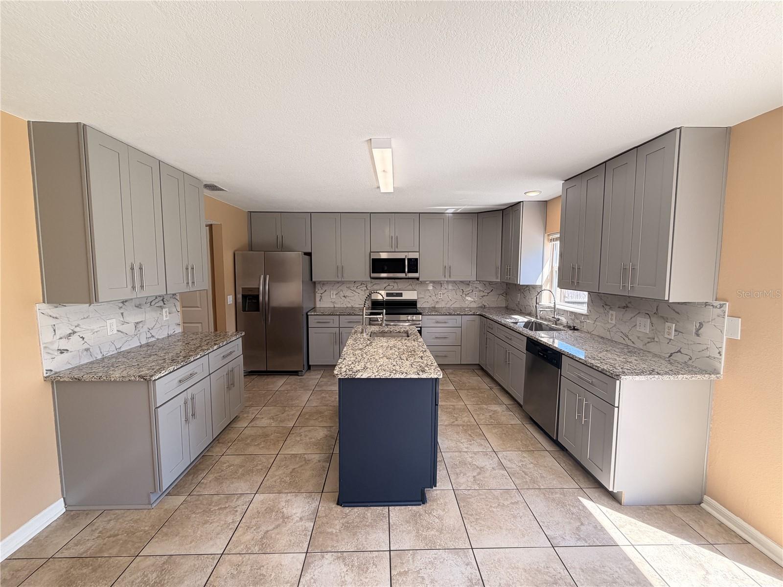 PALM COAST SECTION 24 - Residential Lease