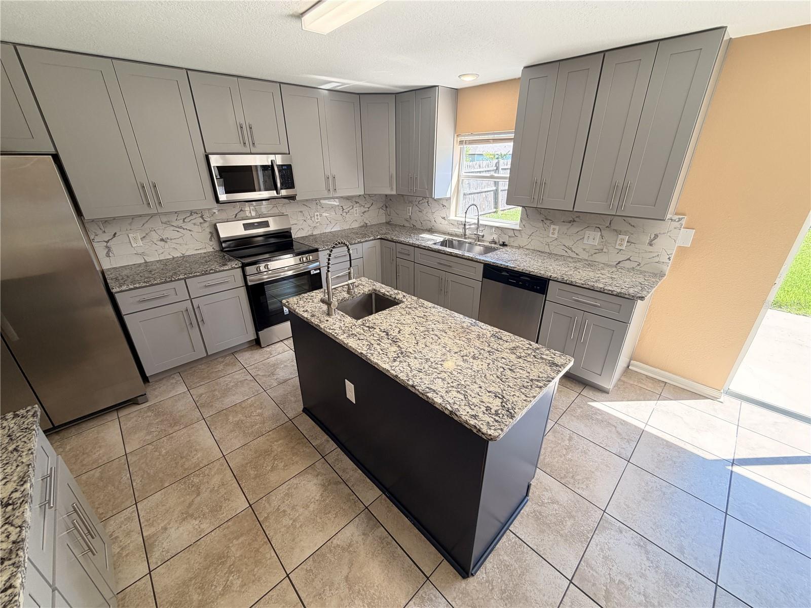 PALM COAST SECTION 24 - Residential Lease