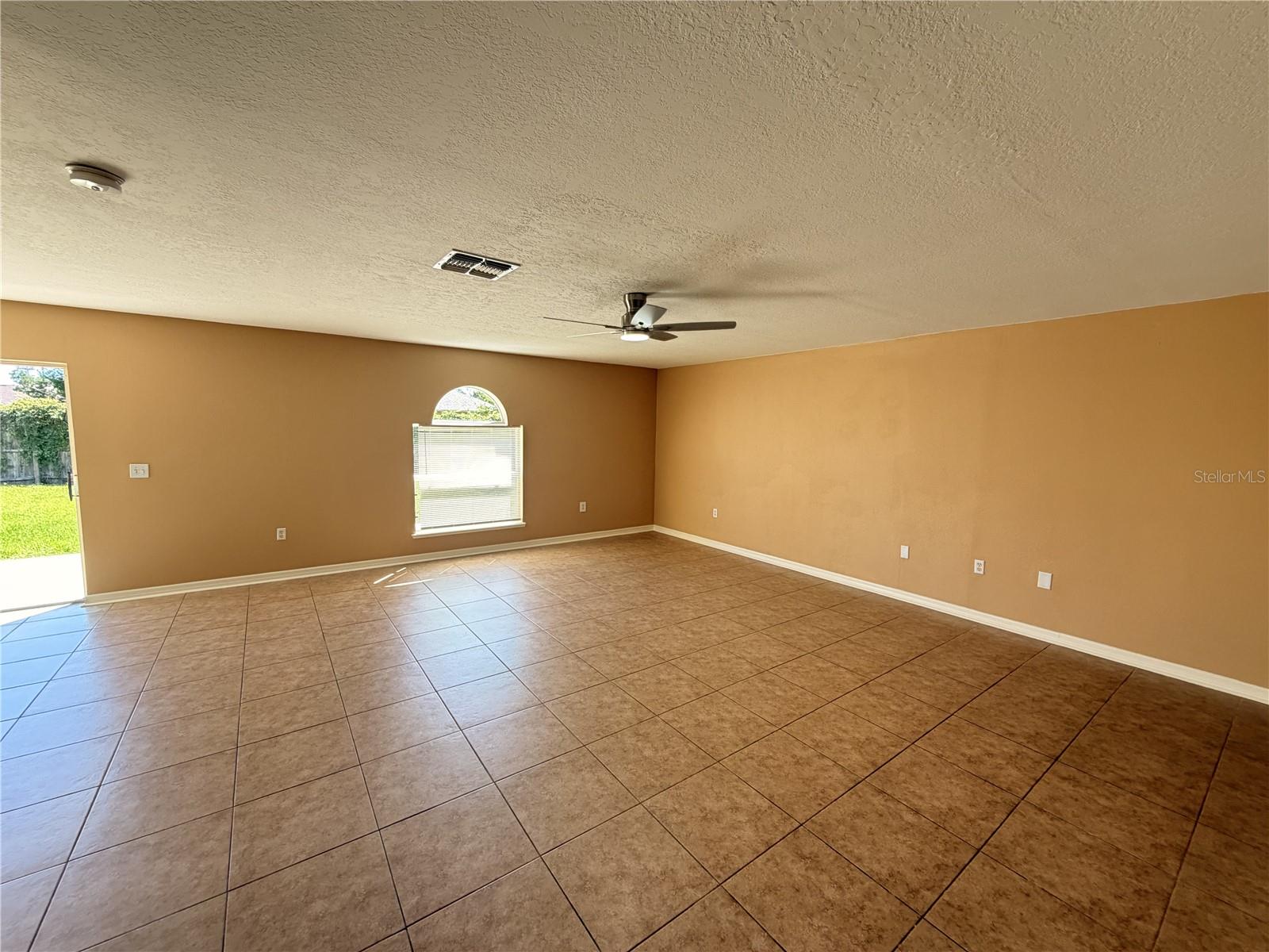 PALM COAST SECTION 24 - Residential Lease