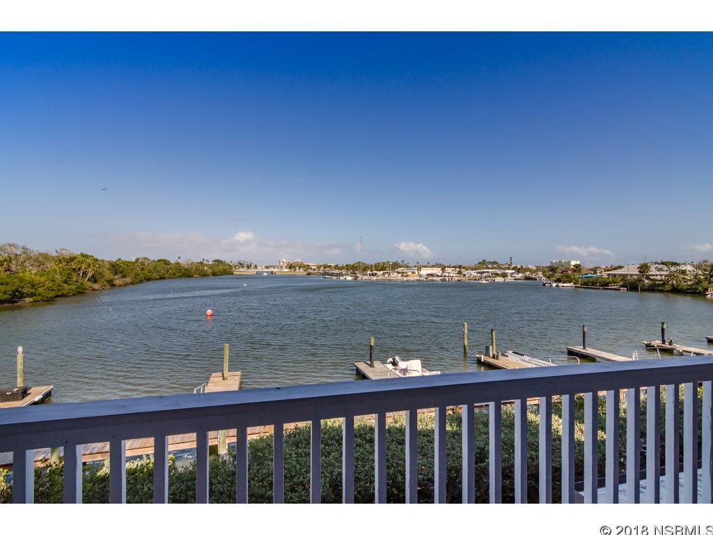 Venetian Villas - Residential