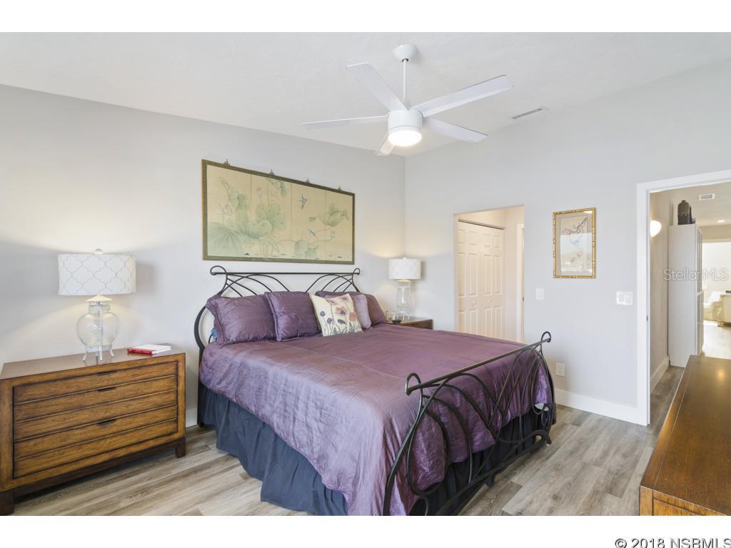 Venetian Villas - Residential