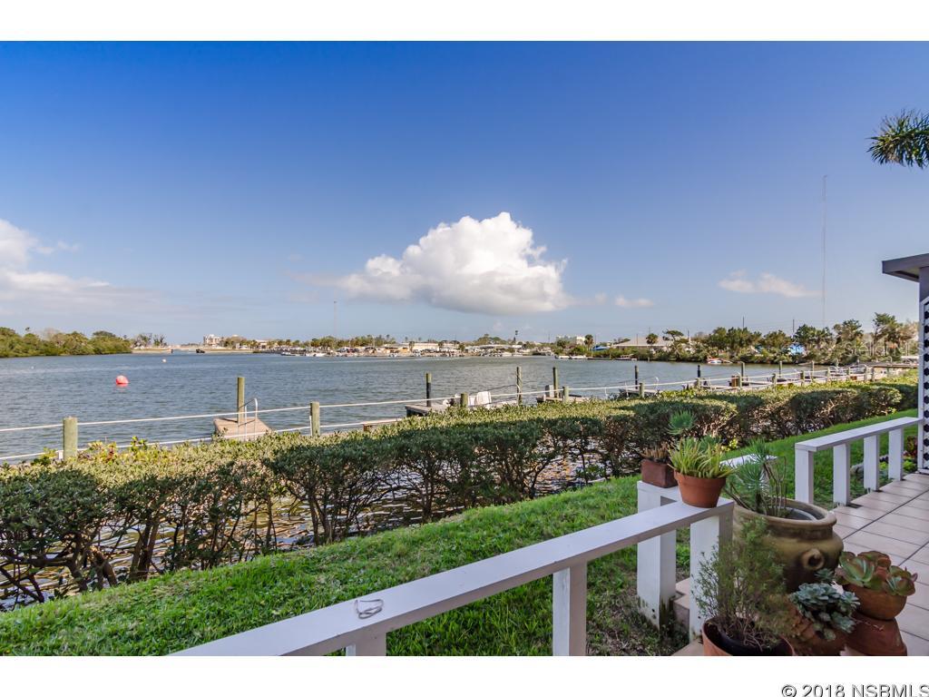 Venetian Villas - Residential