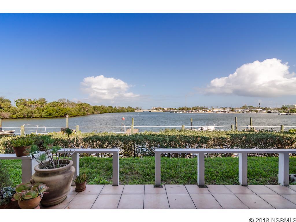 Venetian Villas - Residential