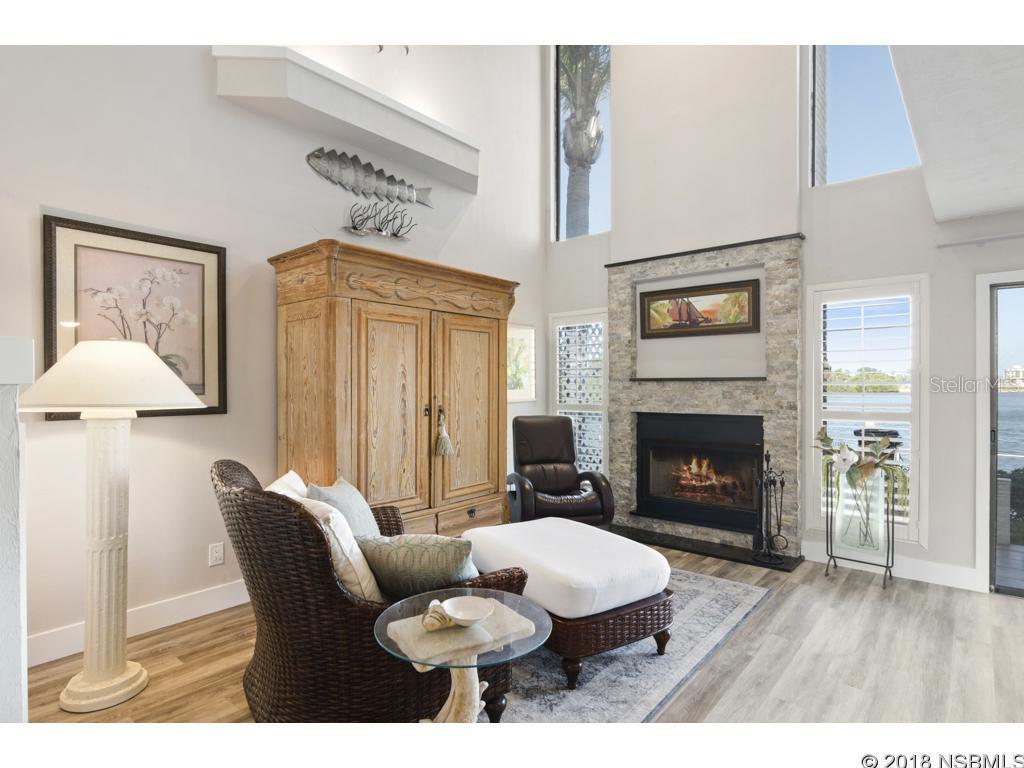 Venetian Villas - Residential