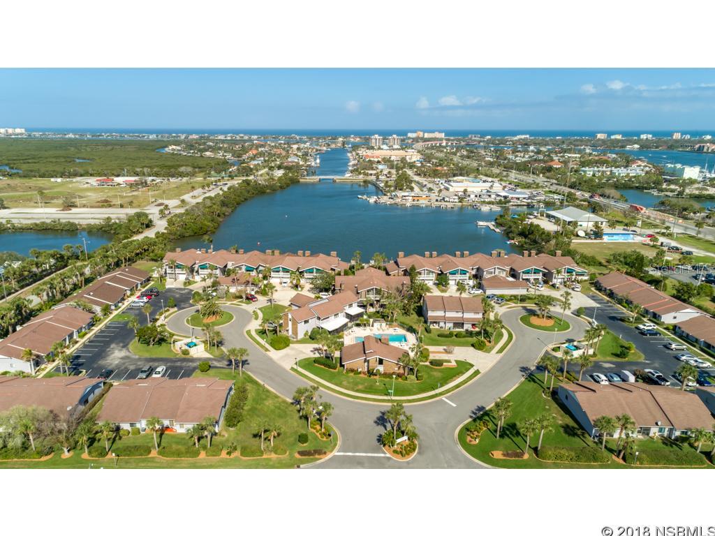 Venetian Villas - Residential