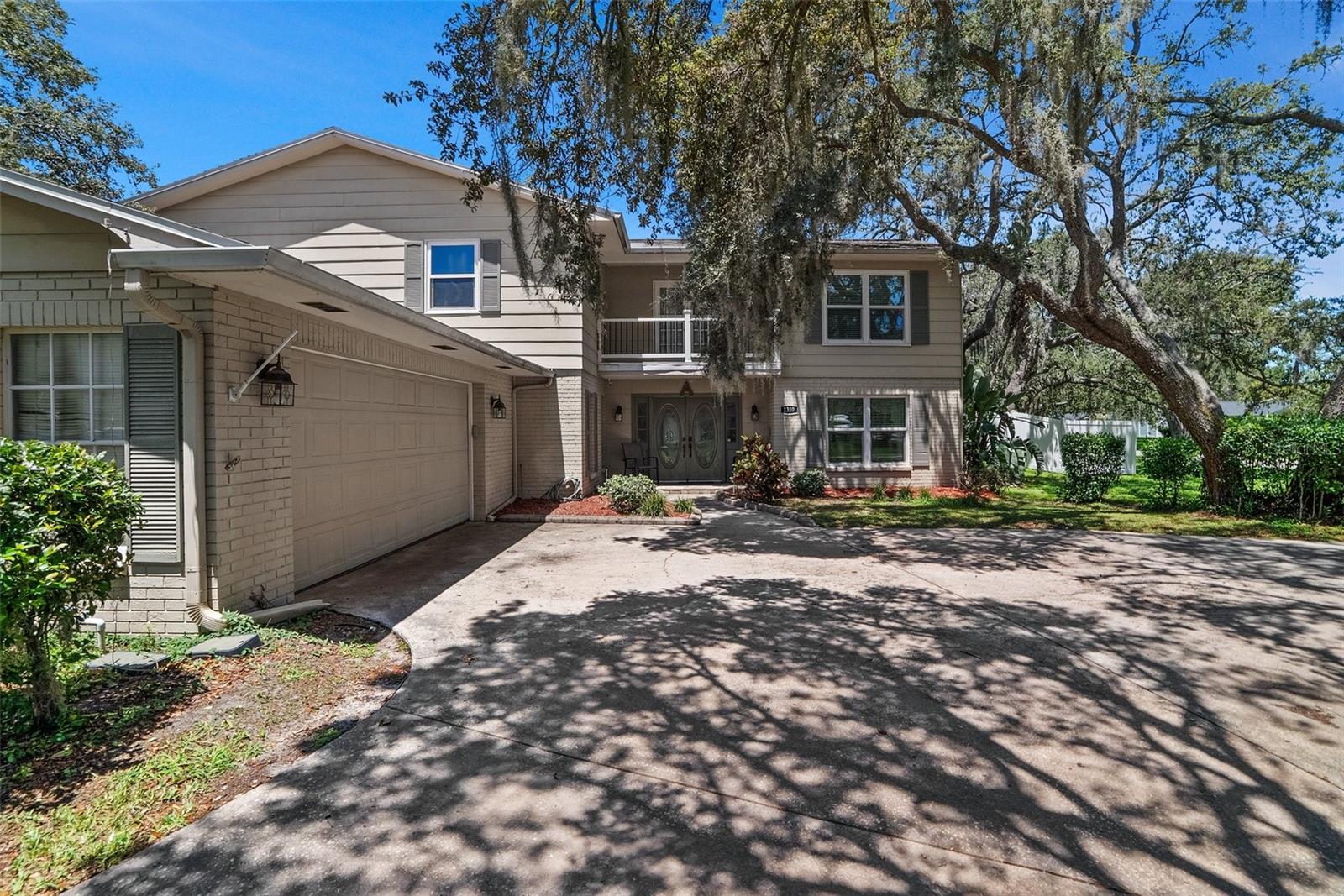 1310 RUSTLEWOOD DRIVE