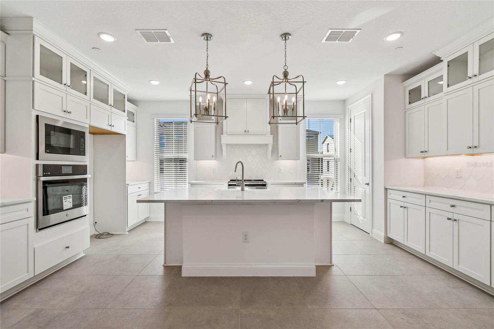 TOWNES AT NORTHLAKE - Residential