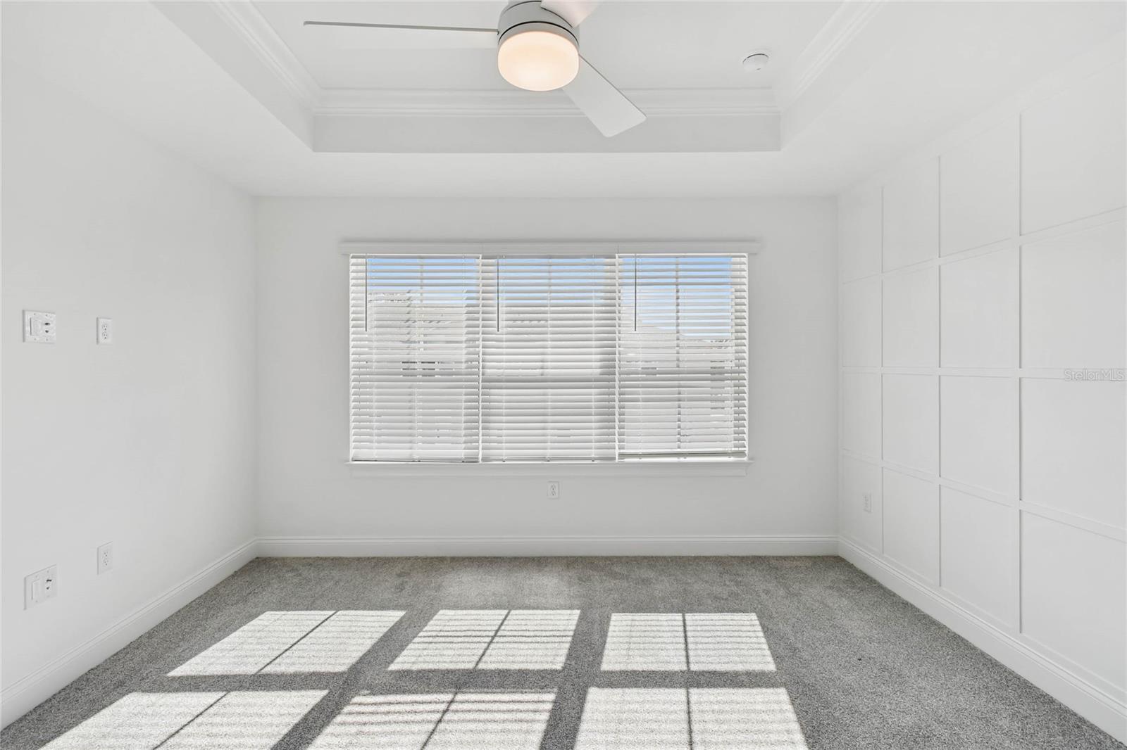 TOWNES AT NORTHLAKE - Residential