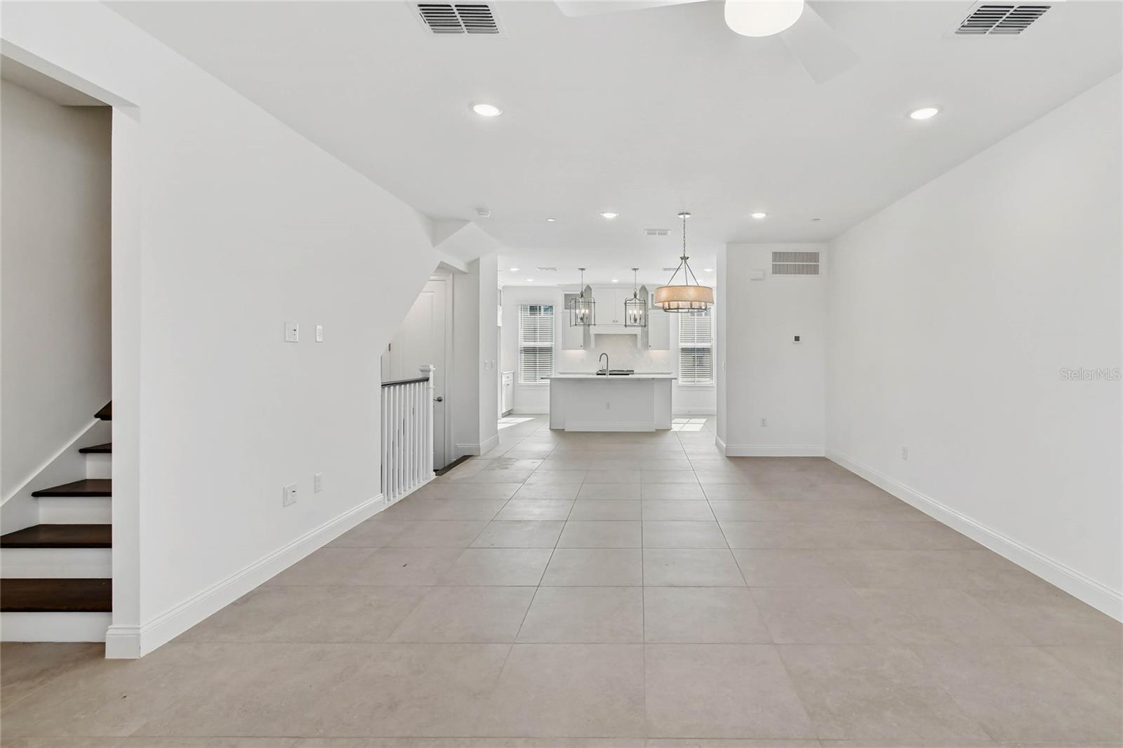 TOWNES AT NORTHLAKE - Residential