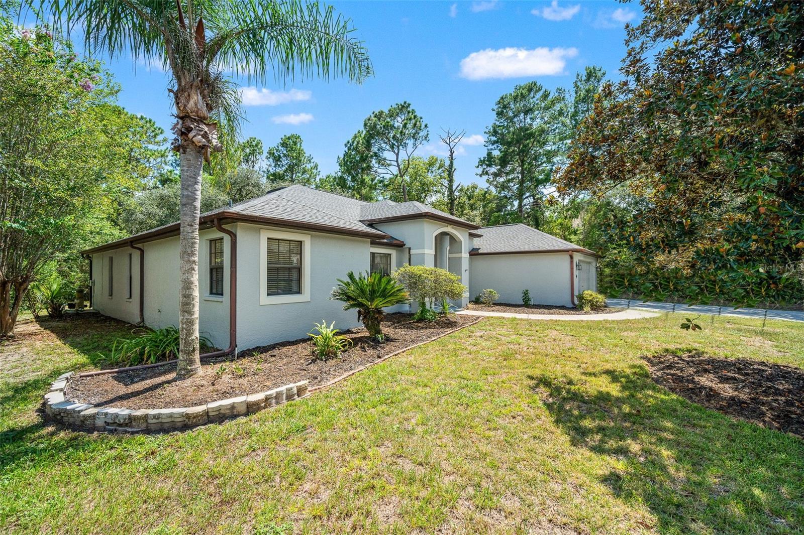 19 FOXGLOVE COURT