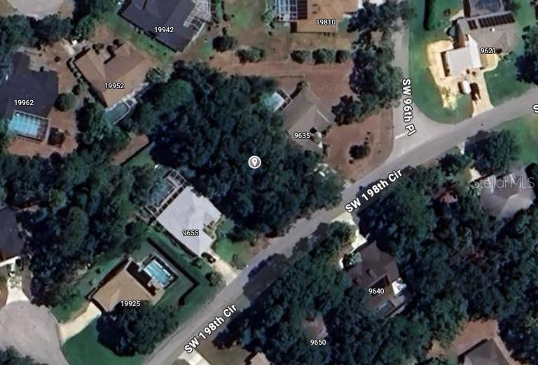 Build your dream home in Rainbow Springs Country Club Estates!?0.27-acre homesite (approx. 79’ x 150’) on a paved road, zoned for single-family with public water/sewer available. Low HOA—just $239/year.
Ownership perks include private resident access to the iconic Rainbow River, plus a community center, pool, fitness, pickleball, and tennis. Close to downtown Dunnellon shopping, dining, and medical; easy drives to Ocala, Crystal River, and SW Marion via US-41 or SR-40.
* 0.27 acres (approx. 11,761 SF) | 79’
* Dunnellon schools | Deed-restricted community
* Peaceful, nature-filled setting with top-notch amenities
Perfect for downsizing, relocating, or investing. Come see why Rainbow Springs is a lifestyle—not just a neighborhood!