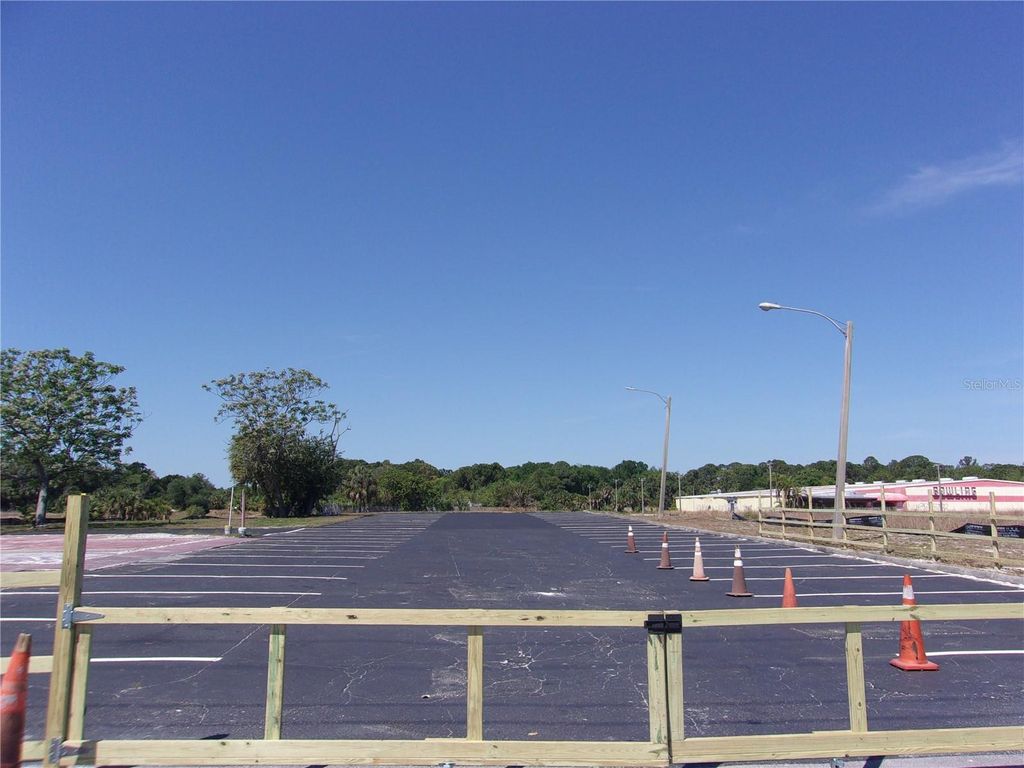 Photo of 12515 Us Highway 19, Hudson, FL 34667 (MLS # W7855776)