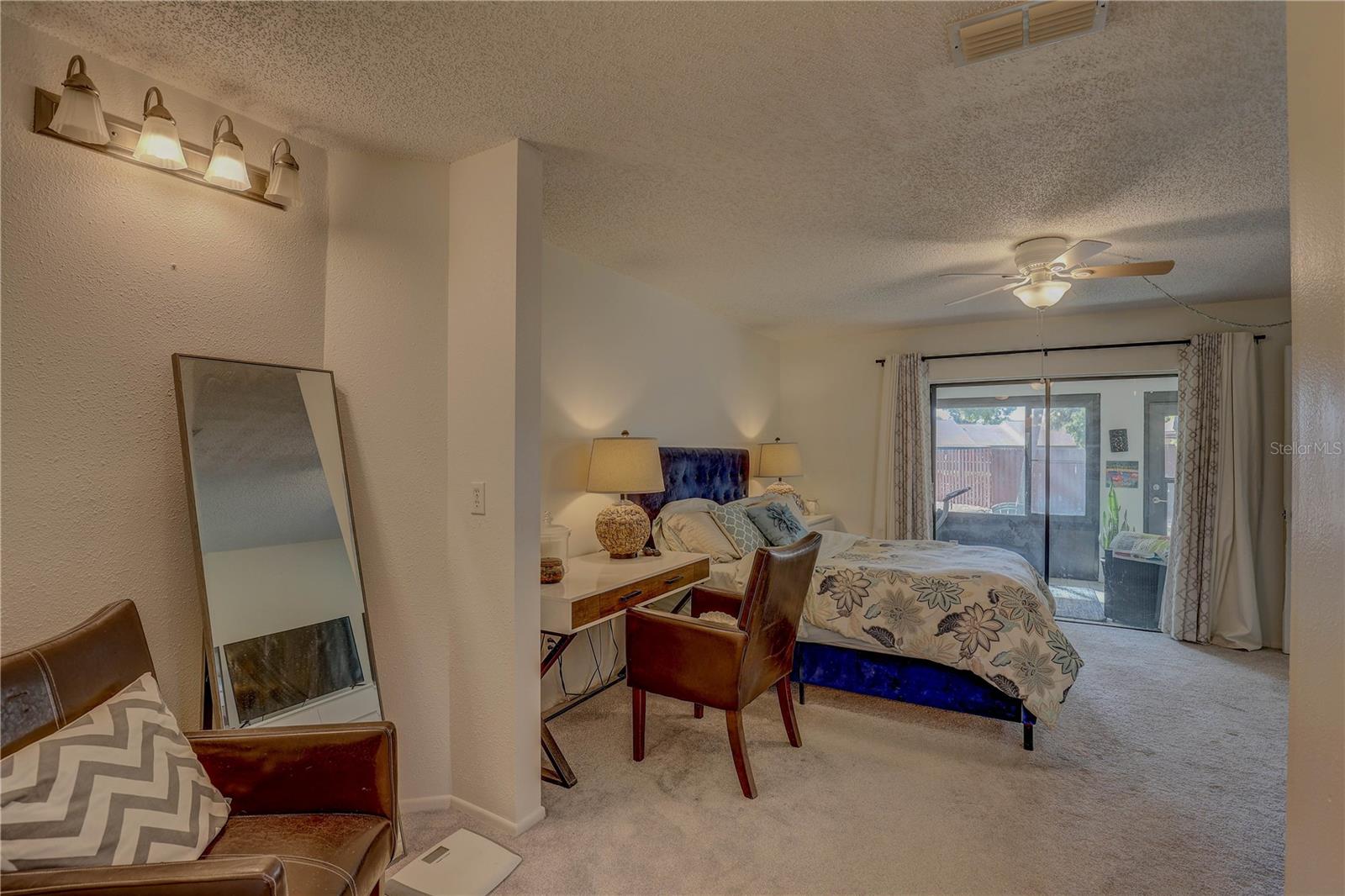 LAKE SEMINOLE VILLAGE - Residential