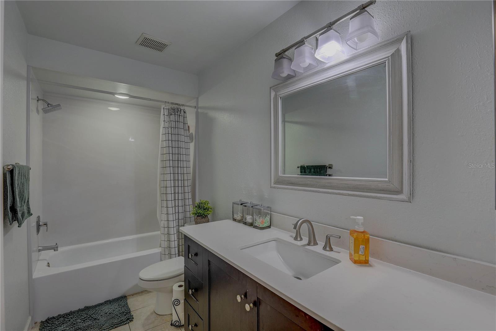 LAKE SEMINOLE VILLAGE - Residential