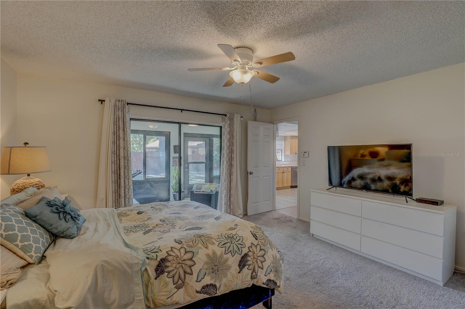 LAKE SEMINOLE VILLAGE - Residential