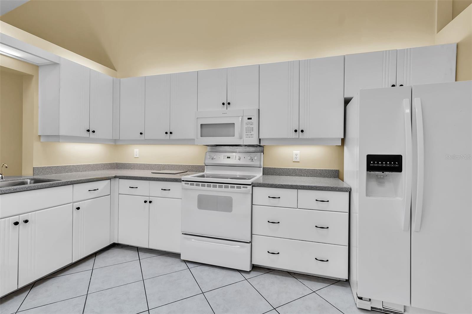 PINE TREE VILLAGE - Residential