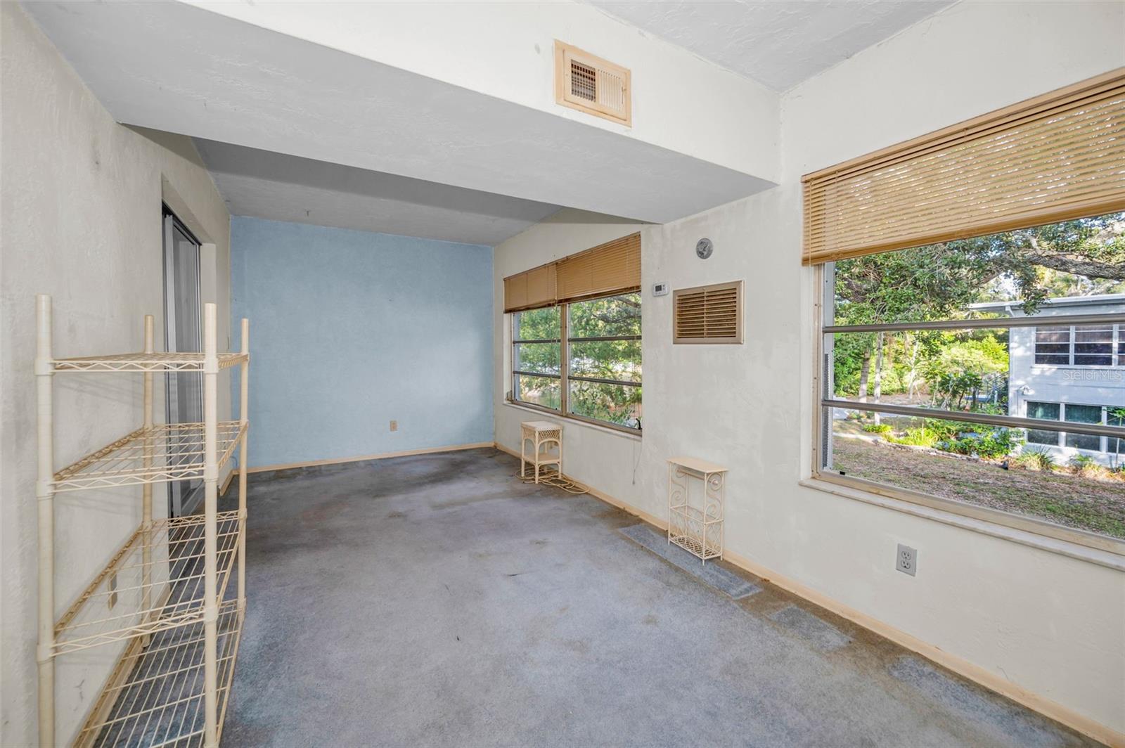 CLEARVIEW OAKS CONDO - Residential