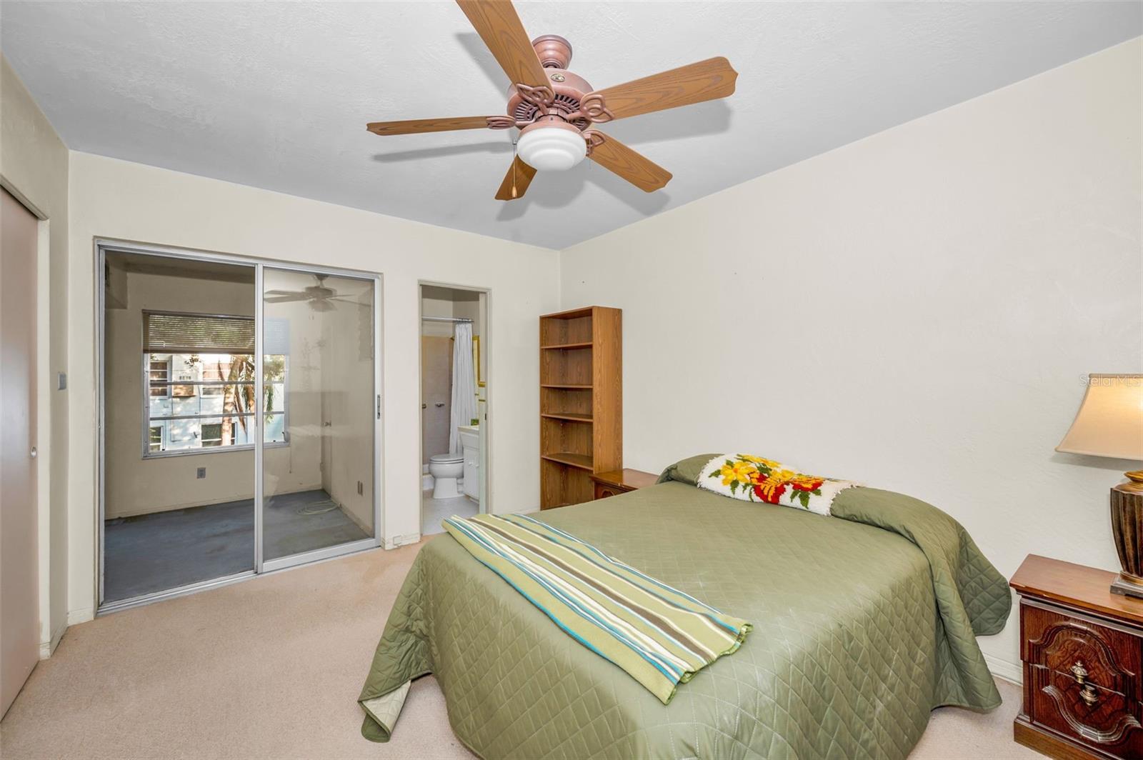 CLEARVIEW OAKS CONDO - Residential