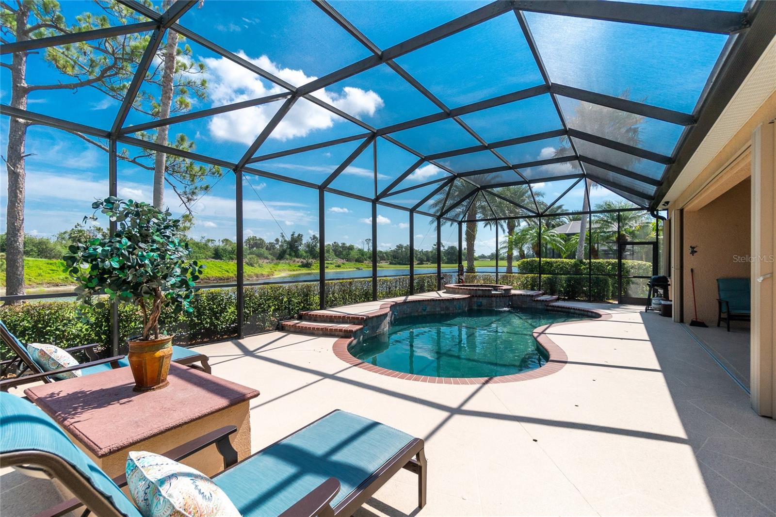 HERON CREEK - Residential