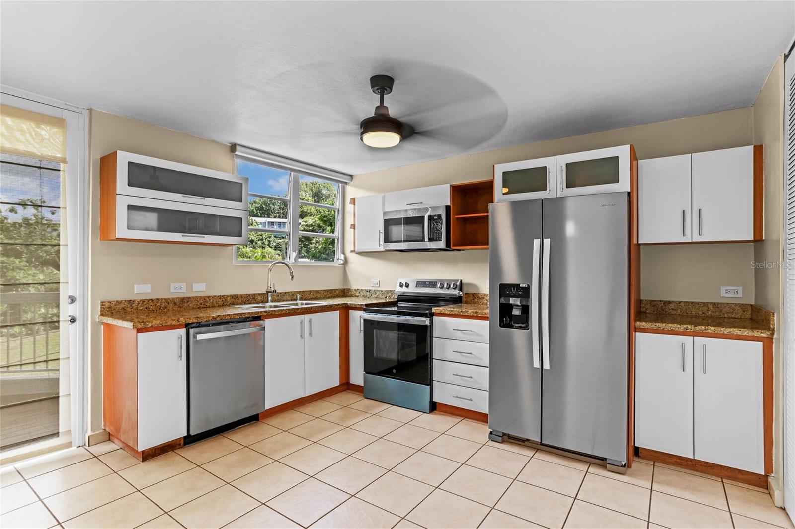 FRAILES - Residential