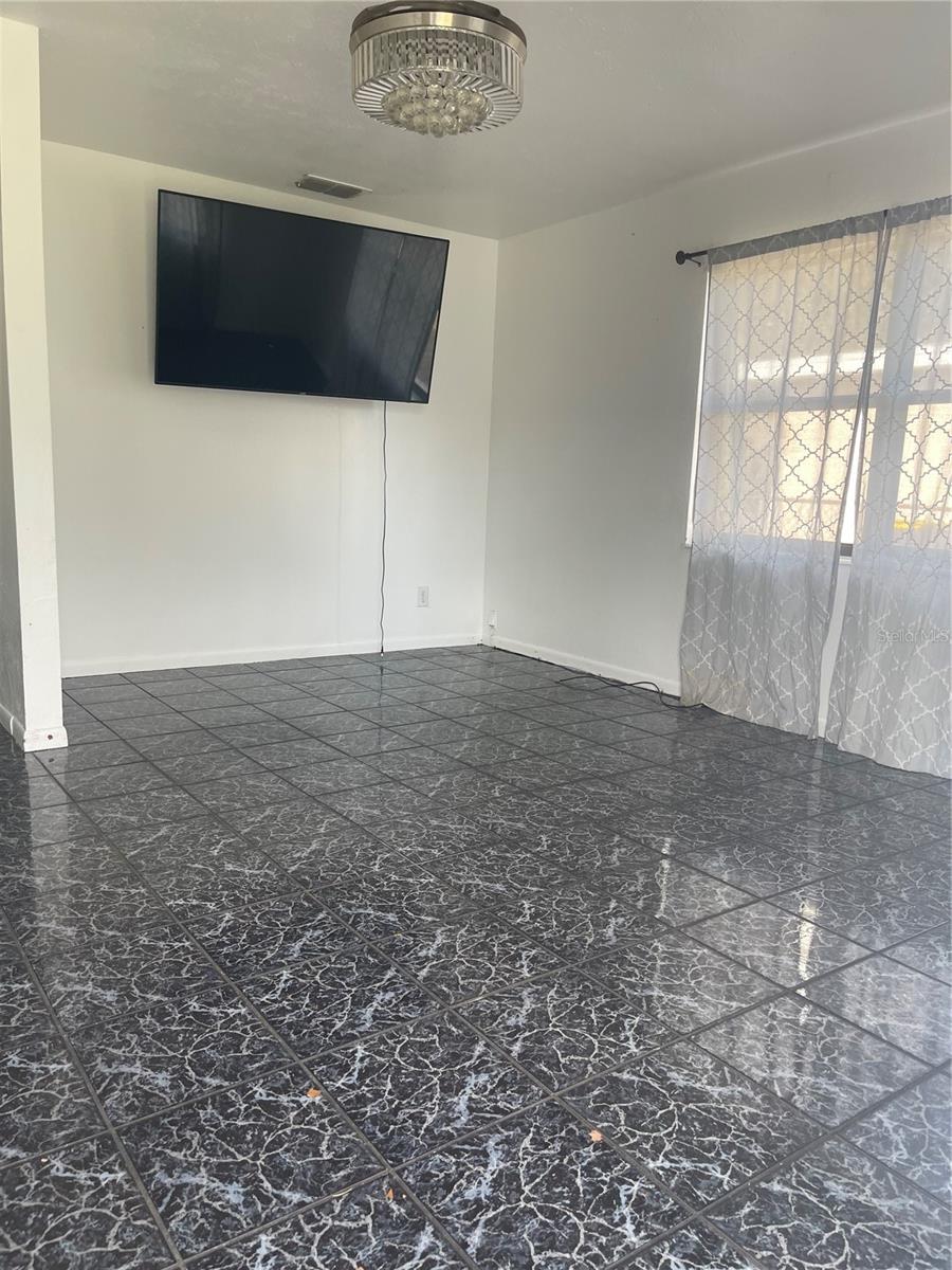 IRIS SUB - Residential