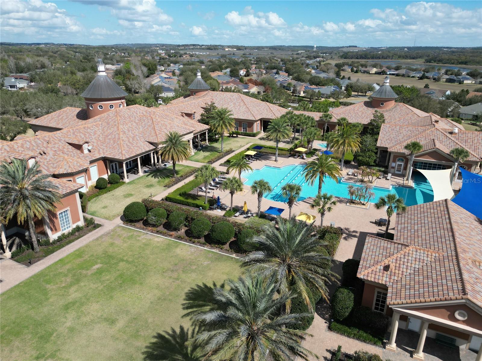 GROVELAND CASCADES GROVELAND PH 01 - Residential