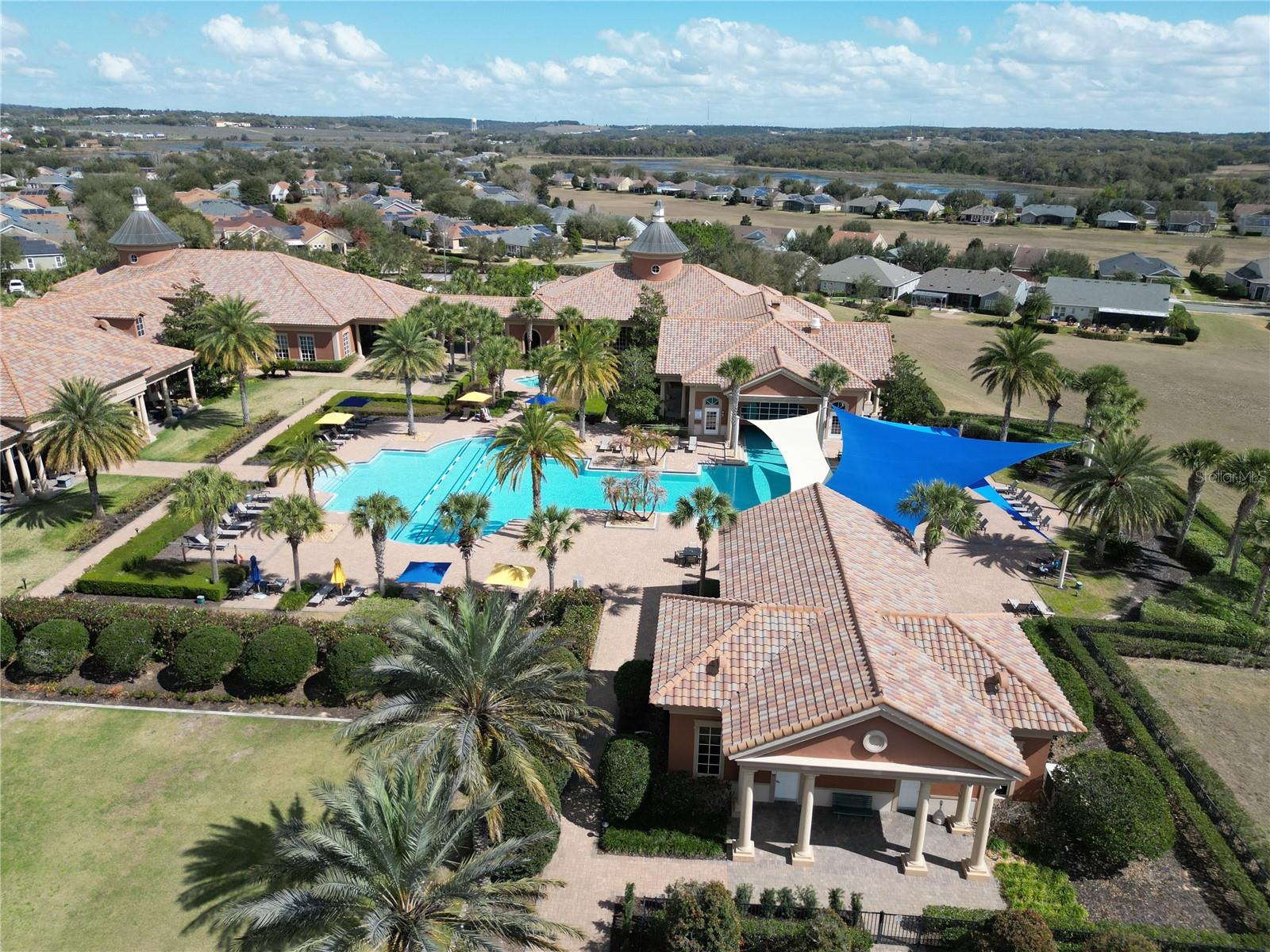 GROVELAND CASCADES GROVELAND PH 01 - Residential