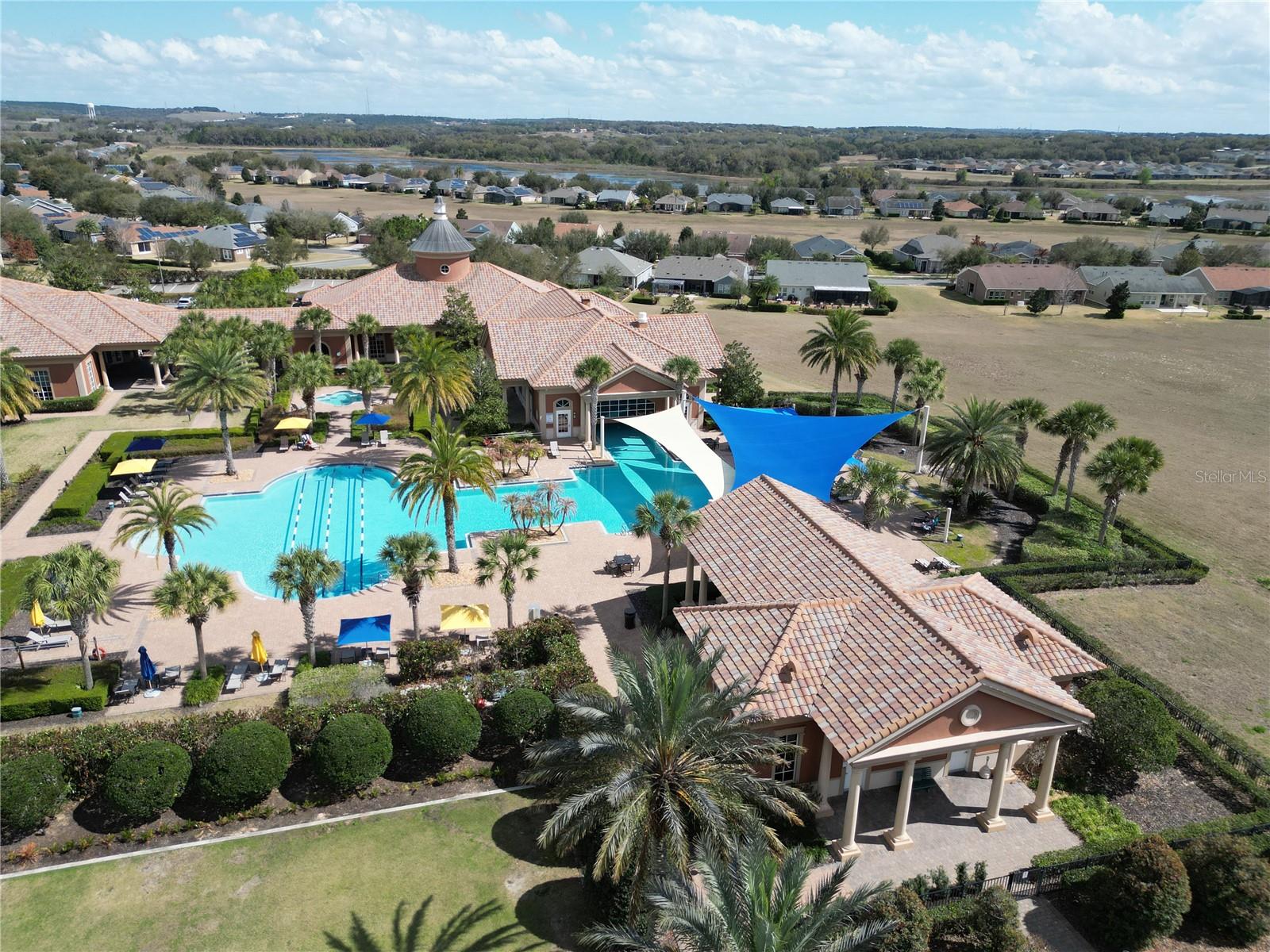 GROVELAND CASCADES GROVELAND PH 01 - Residential