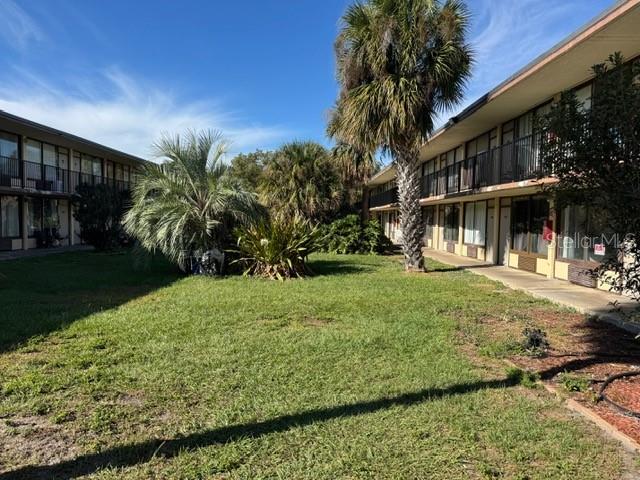 SANDLAKE COURTYARDS CONDO 5901/3515 - Residential