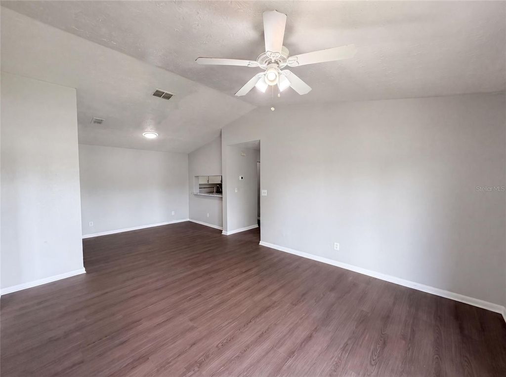 Photo of 5213 Via Hacienda Circle #307, Orlando, FL 32839 (MLS # O6428890)