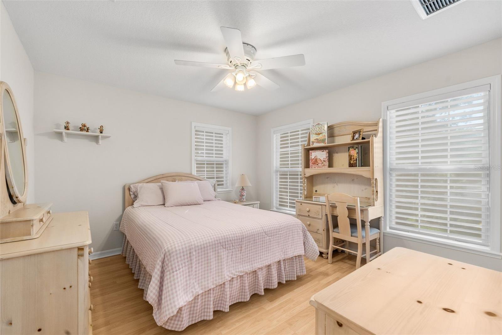 WHITE OAKS PH 1 - Residential
