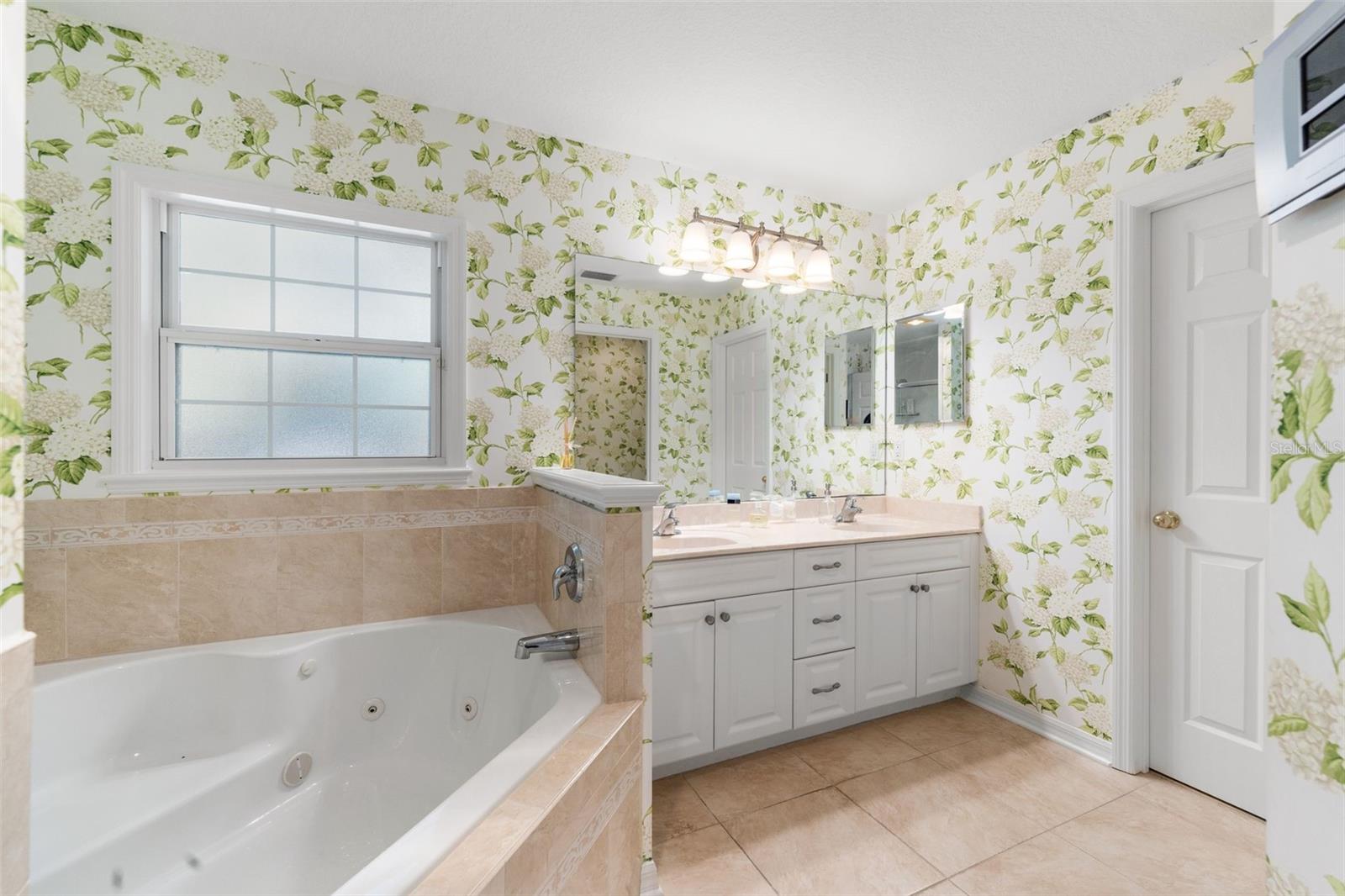 WHITE OAKS PH 1 - Residential