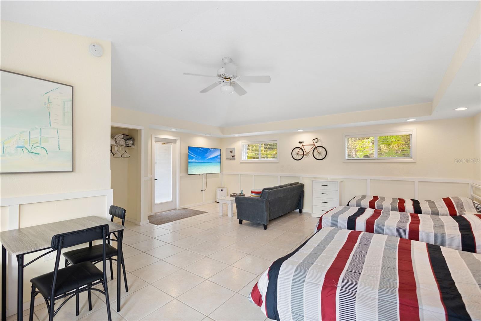 POINT PINES - Residential