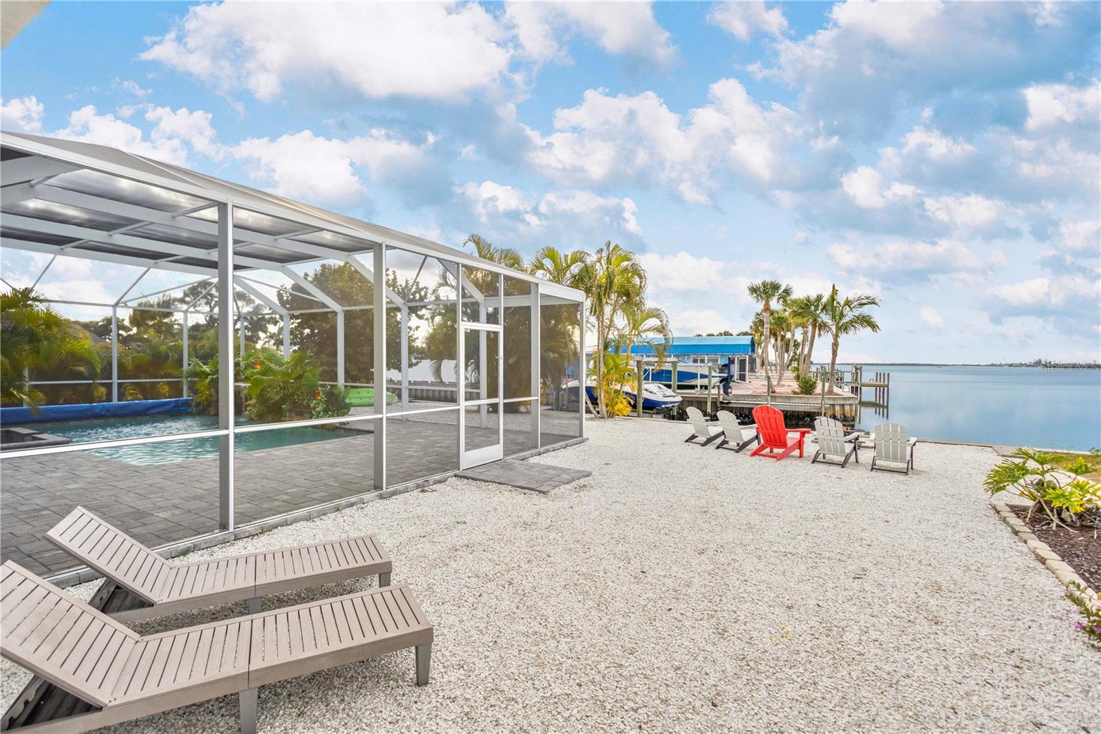 POINT PINES - Residential