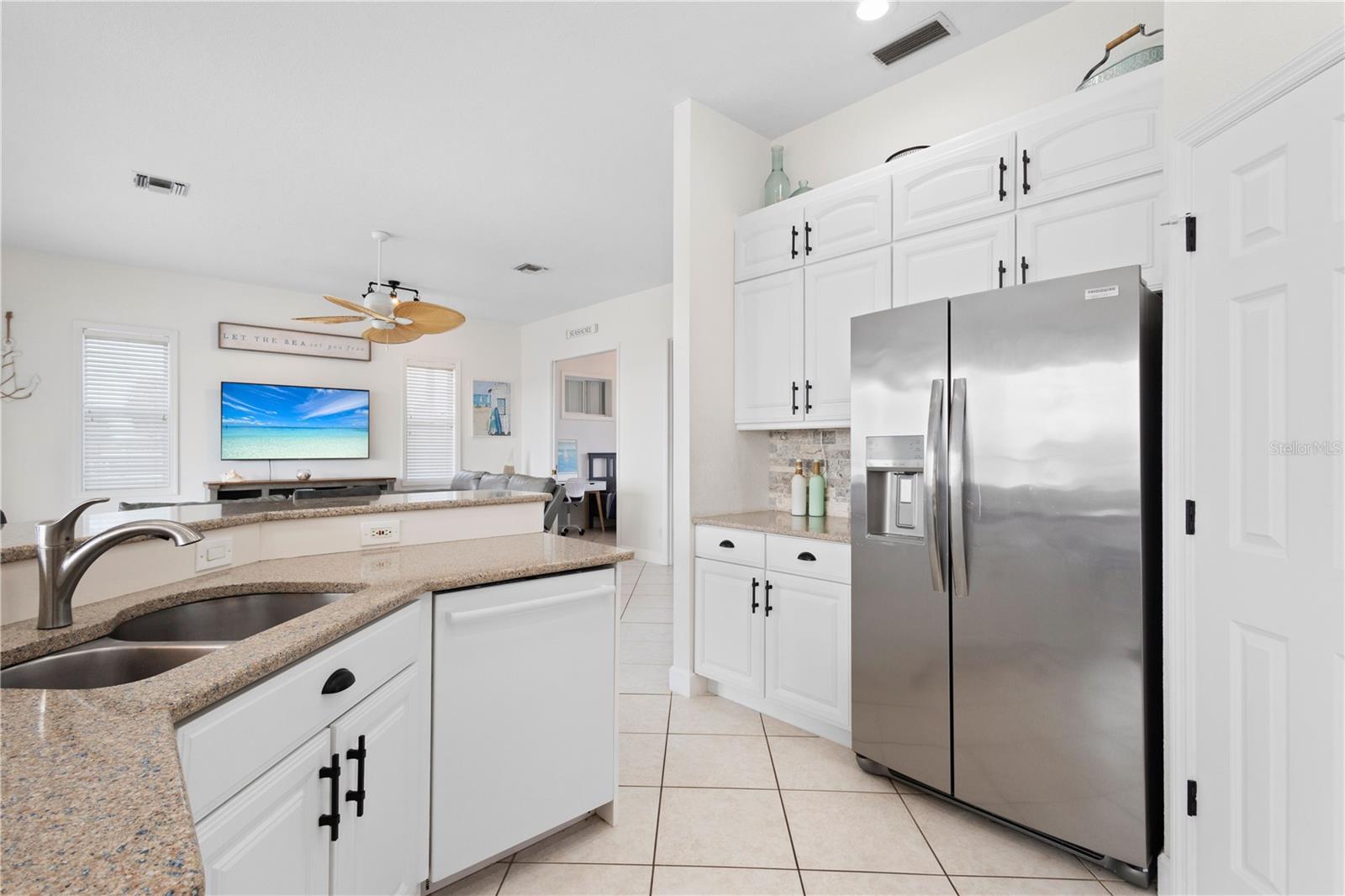 POINT PINES - Residential