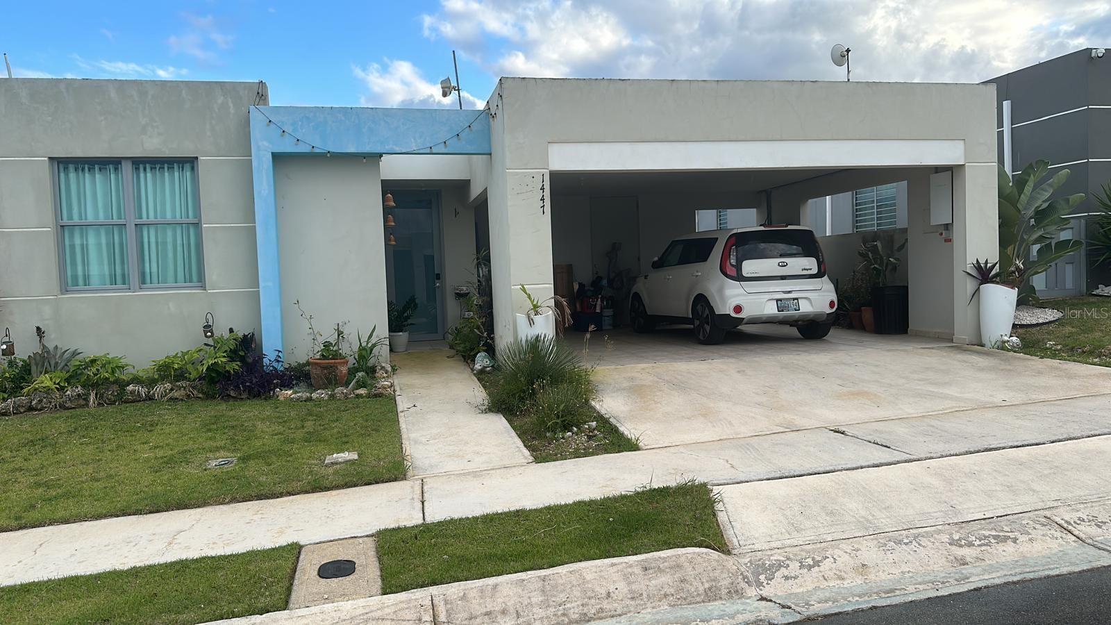 ISLA DE ROQUE ESTATE - Residential