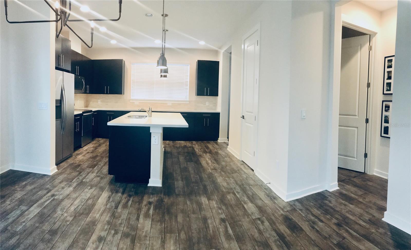 ASHLIN PARK PH 2 - Residential Lease