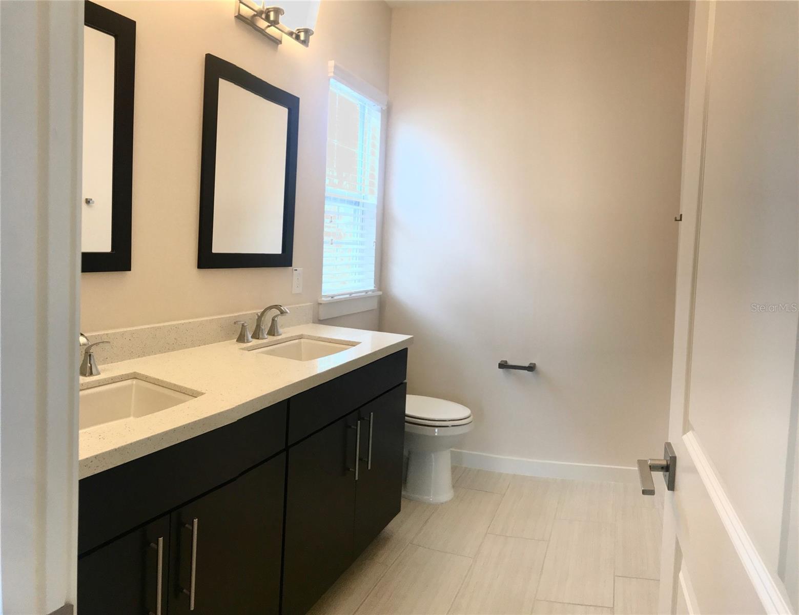 ASHLIN PARK PH 2 - Residential Lease