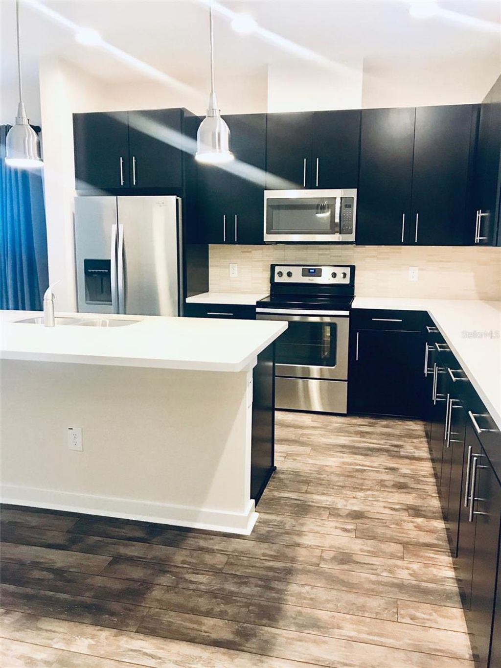 Photo of 11728 Water Run Alley, Windermere, FL 34786 (MLS # O6370622)