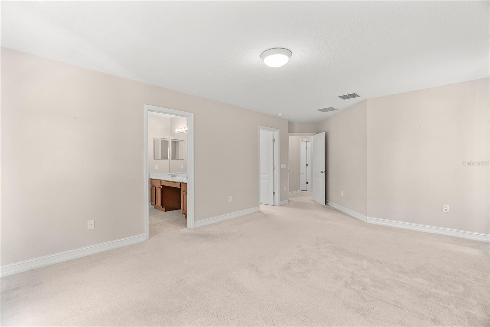 BIRCHWOOD NEIGHBORHOODS - Residential