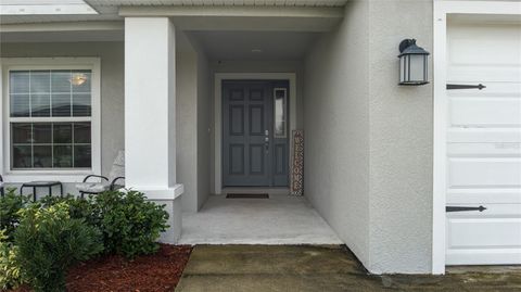 A home in PARRISH