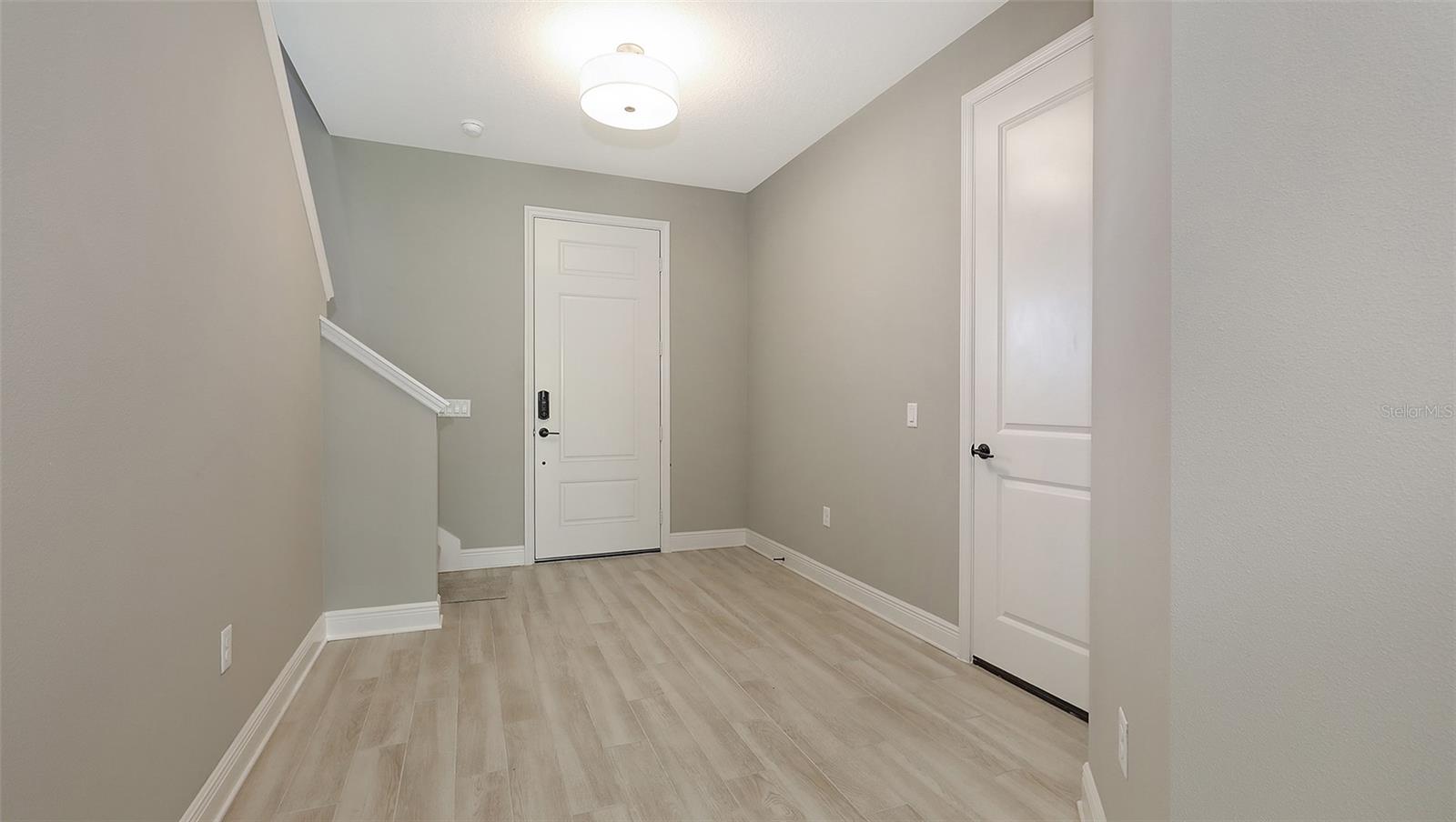 2142 BAMBOO PALM COVE
