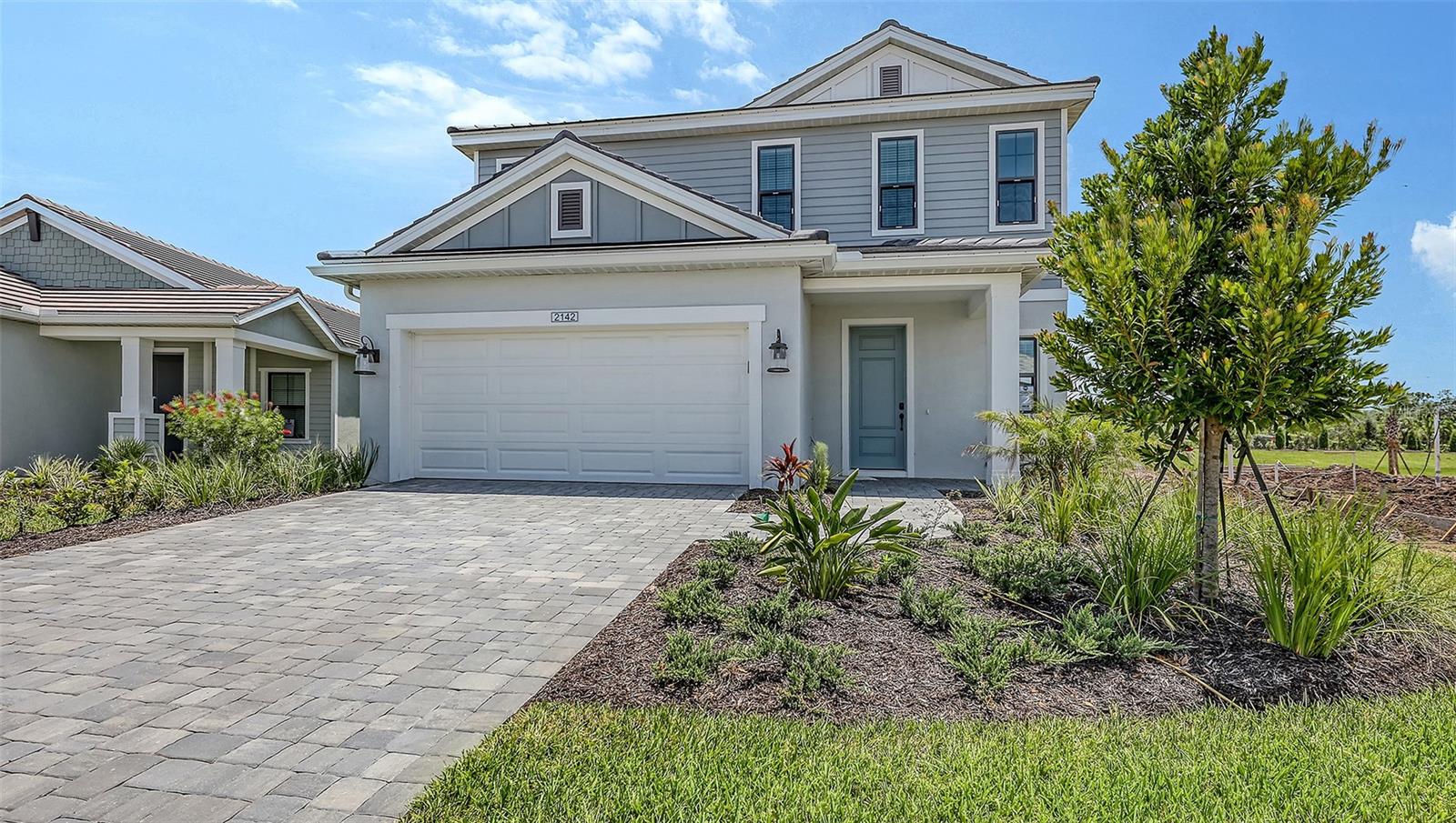 2142 BAMBOO PALM COVE