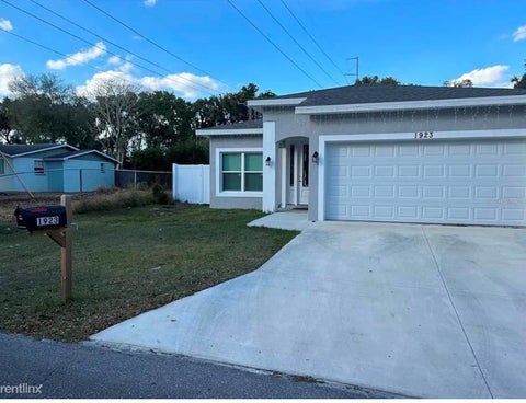 Photo of 1923 W Skagway Avenue, Tampa, FL 33604 (MLS # TB8536638)