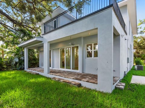 A home in SARASOTA