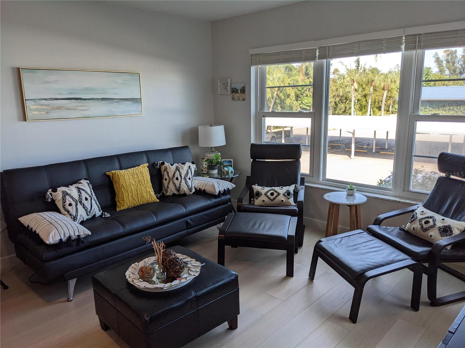 BEACH HARBOR CLUB - Residential