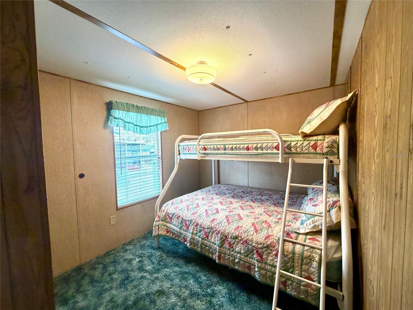 BREEZEWOOD ESTATE - Residential