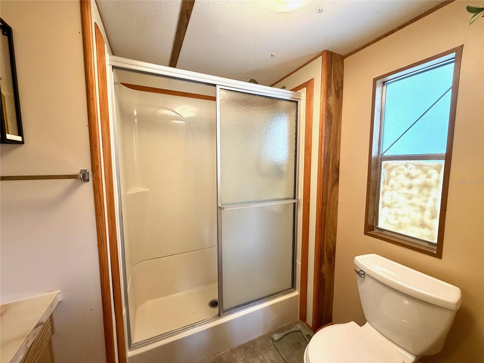 BREEZEWOOD ESTATE - Residential