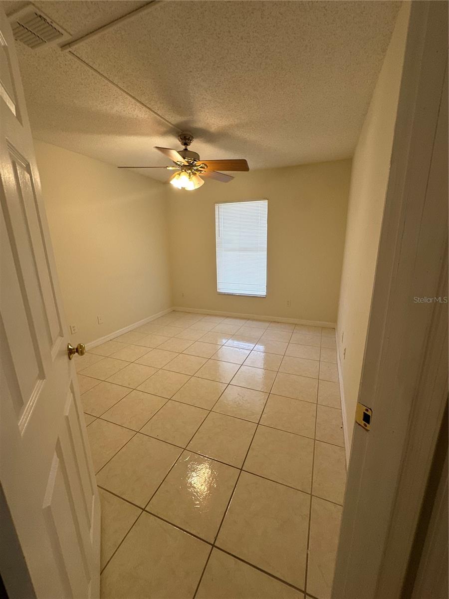 WATERFORD LAKES TR N11 PH 02 - Residential